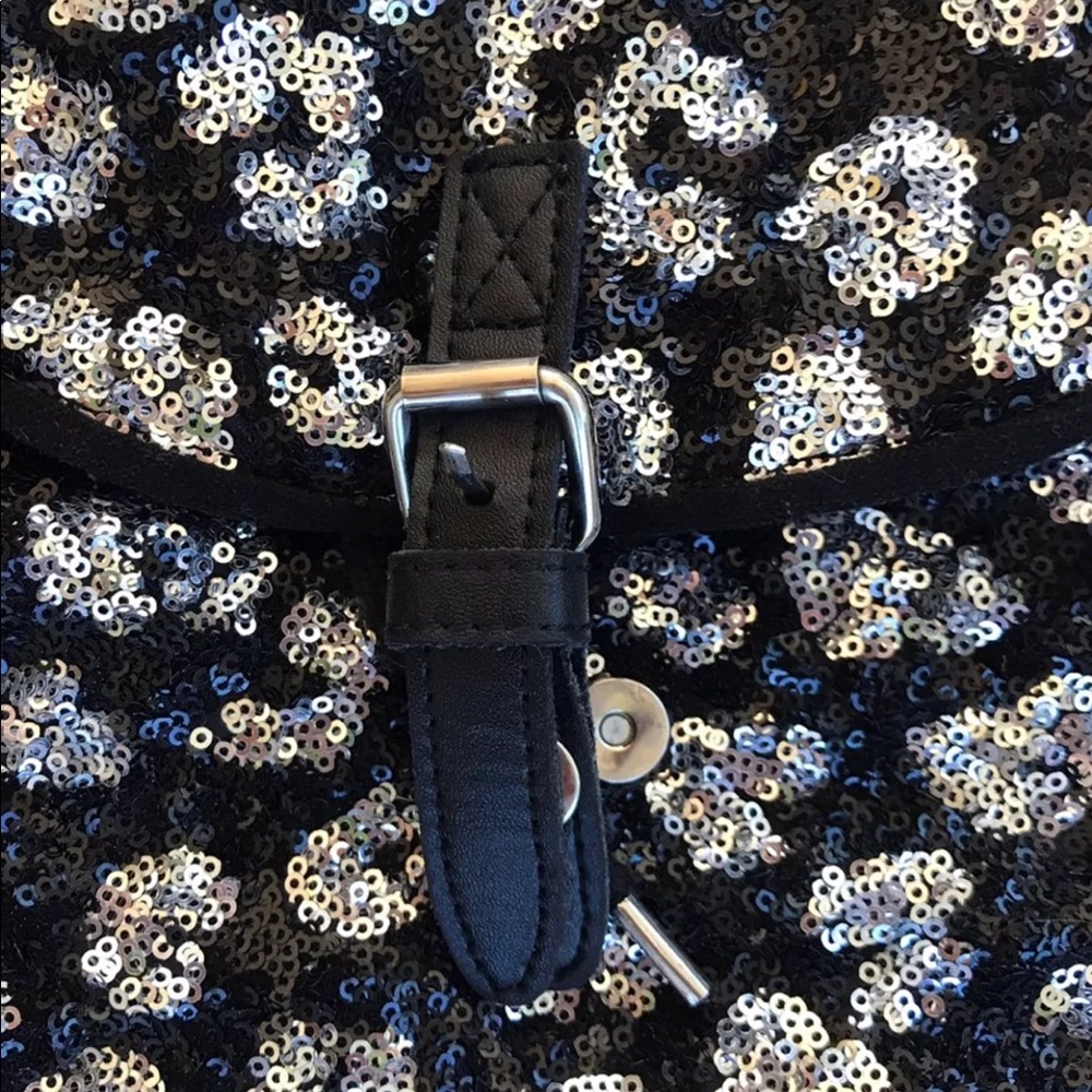 🚫SOLD🚫 - Picture 3 of 7